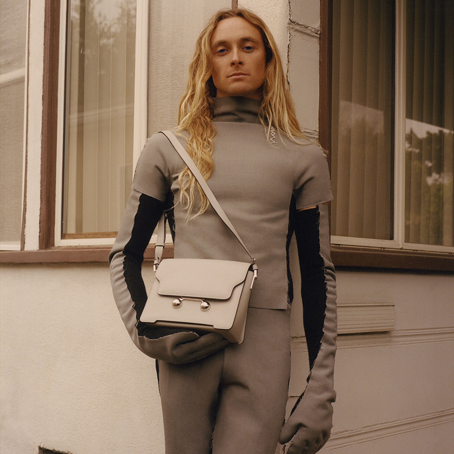 未使用品タグ付 MARNI マルニ つけ襟 リボン イタリア製 綿100% なやましい 