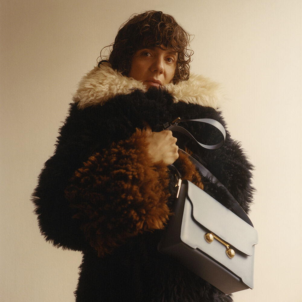 シーズンオフ特別値下げ【定価30万】 MARNI マルニ ムートンフード  