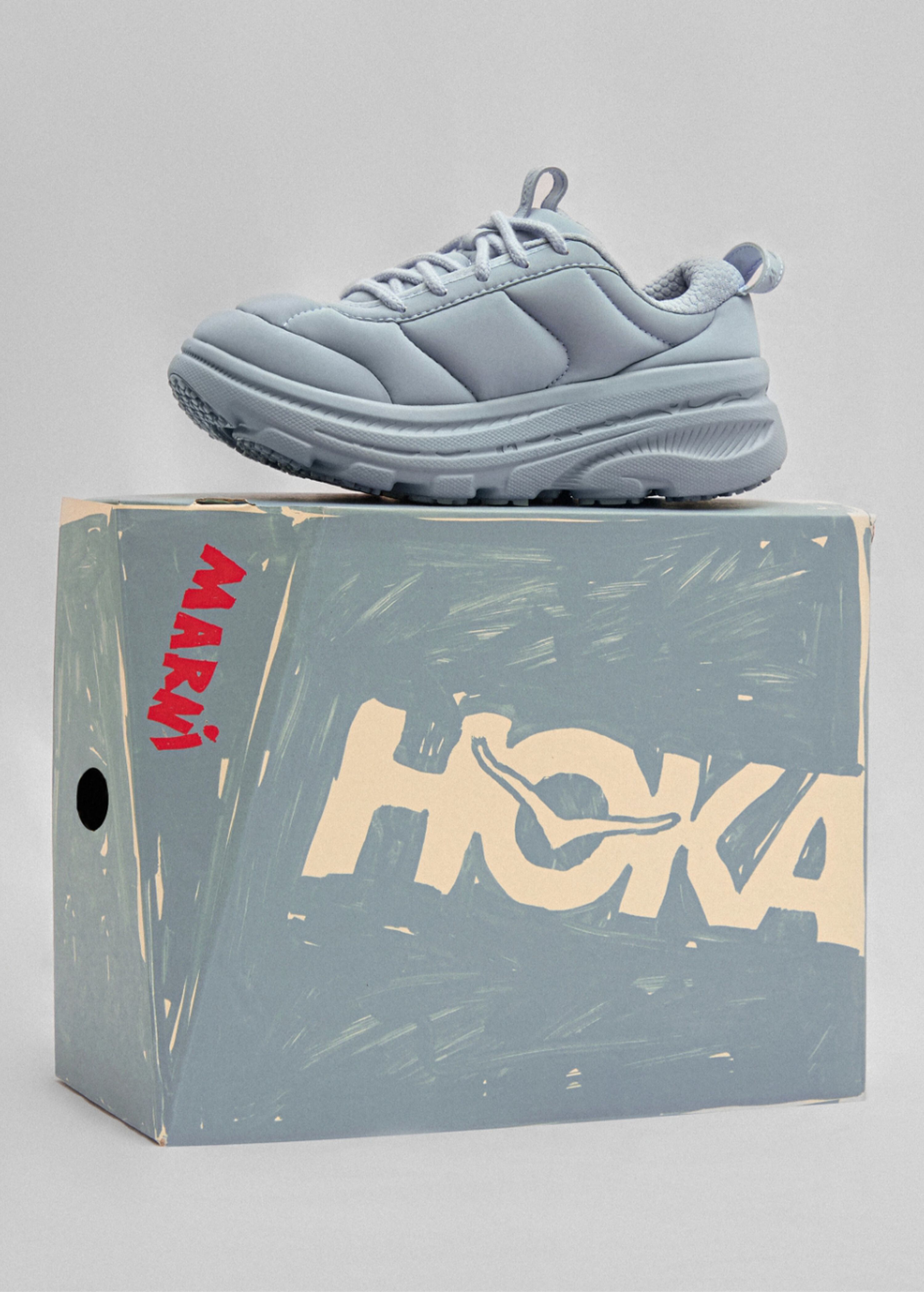 05_HOKA_LP_DESK+MOB_REVEAL.jpg?sw=3000