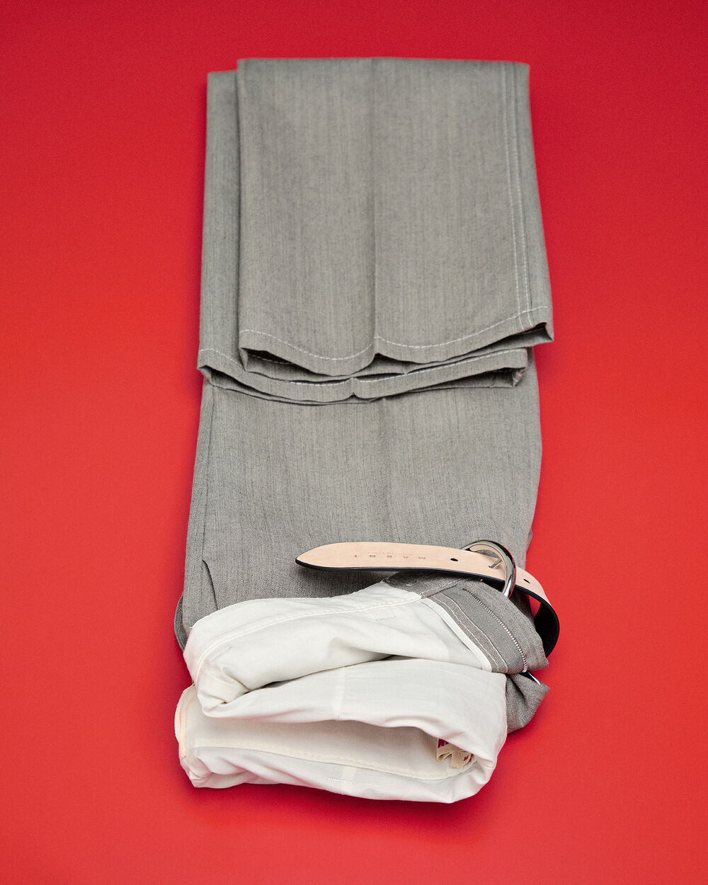 Grey wool trousers with pocket