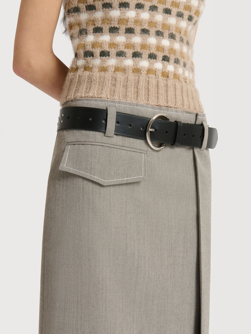 Gray wool midi skirt with pocket