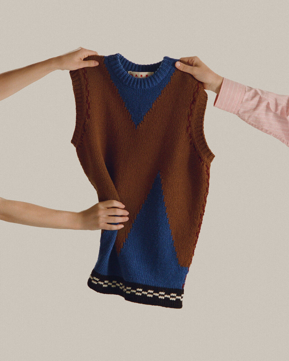 Brown wool vest with M intarsia