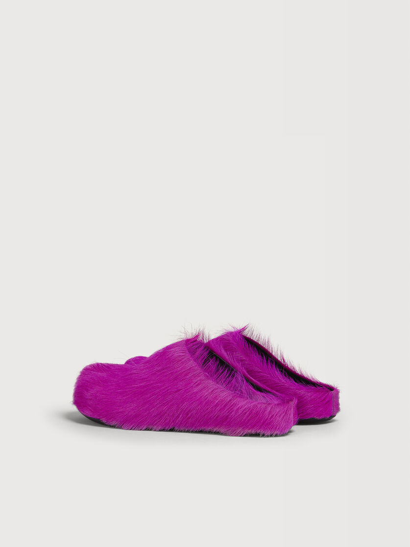 Fuchsia long-hair calfskin Fussbett sabot, Image 3