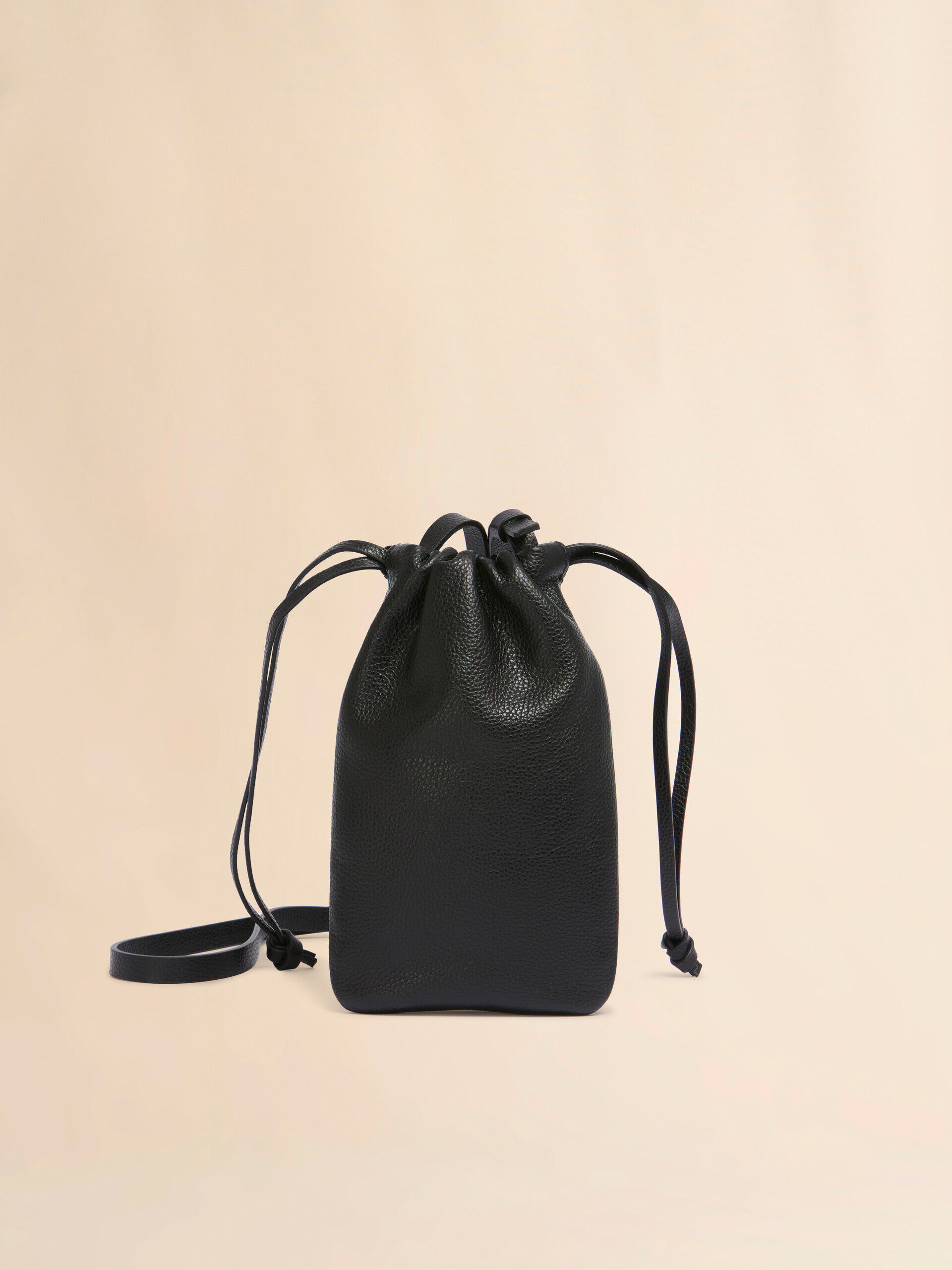 MARNI(マルニ) ショルダーバッグ 黒 レザー