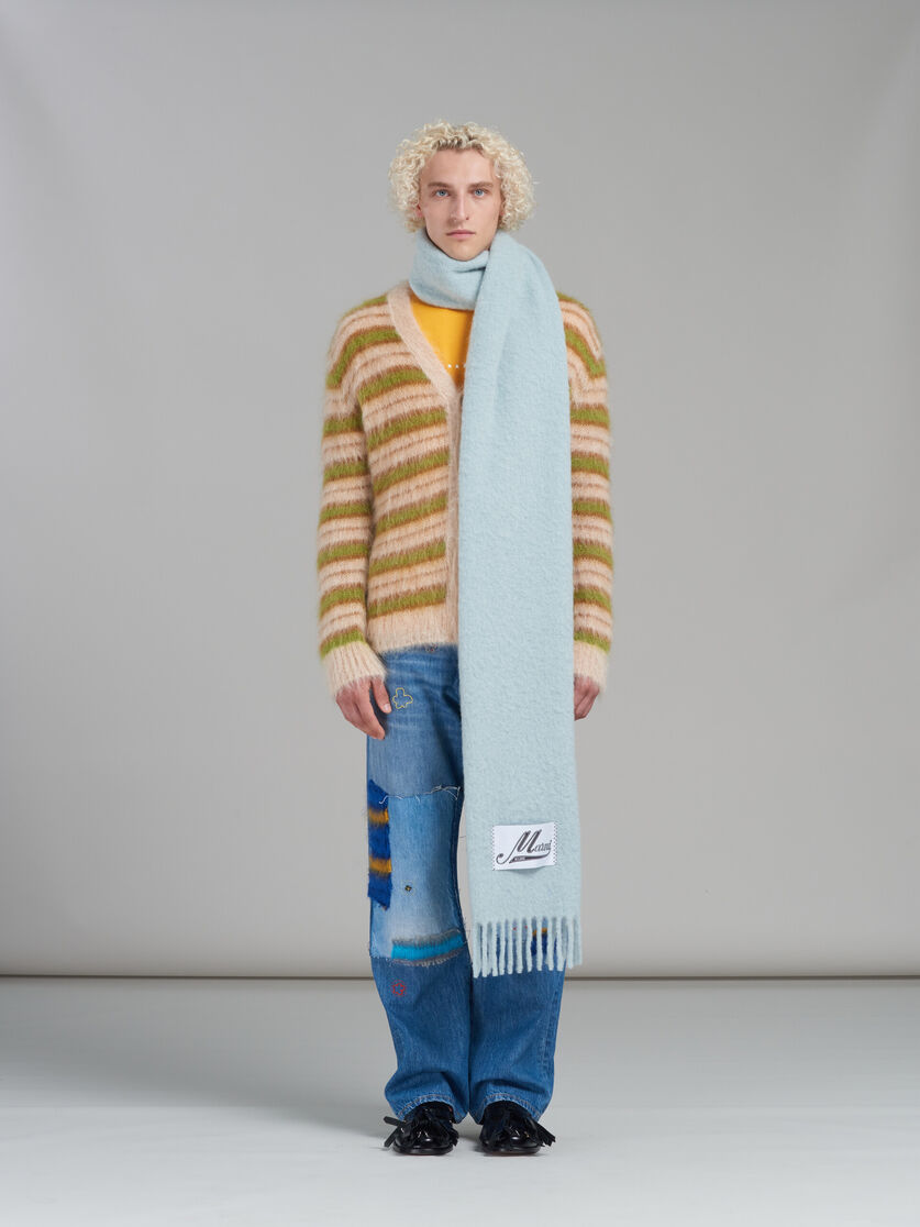 ライトブルー ブラッシュドアルパカ製スカーフ、フリンジ付き | Marni