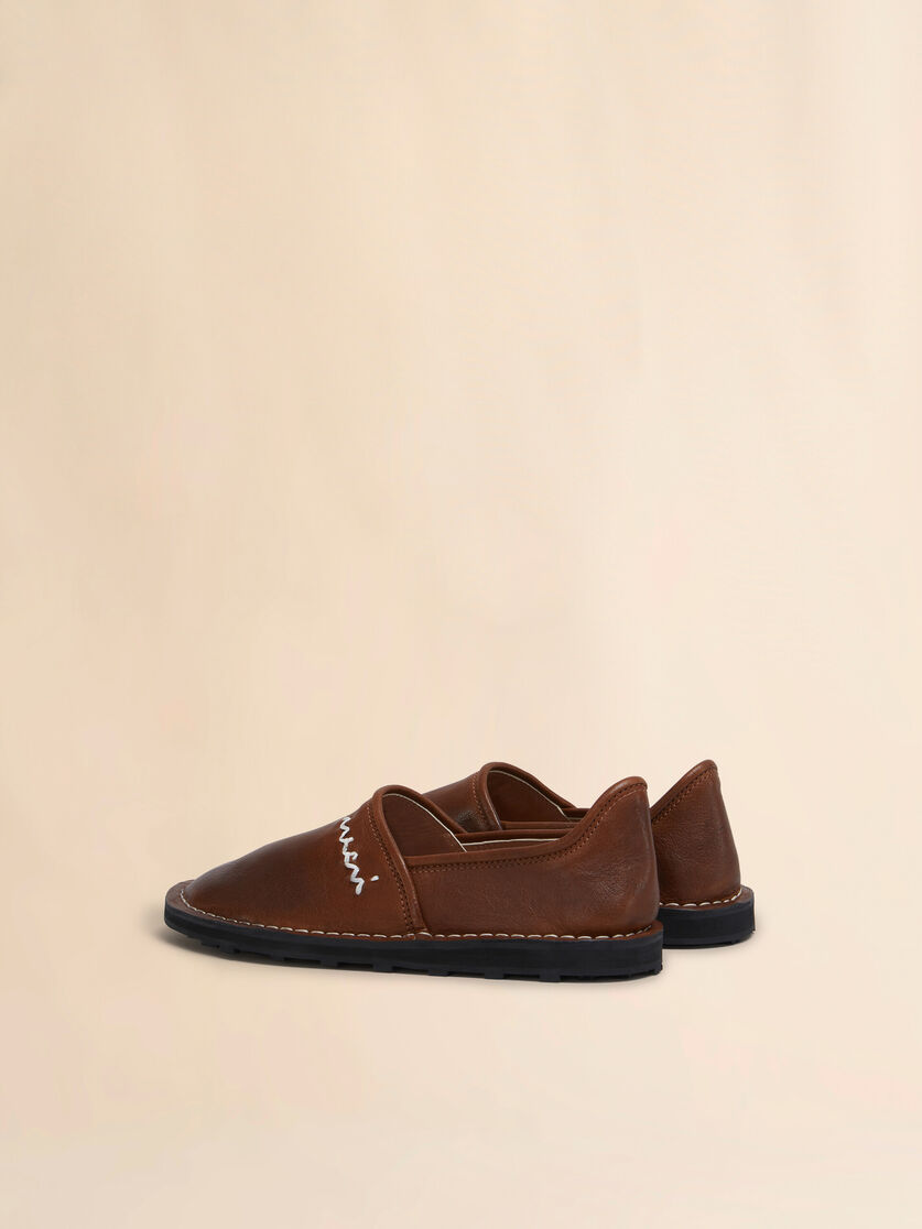 Mocasín slip-on de piel azul con bordado Marni Symbol - Mocassins - Image 3