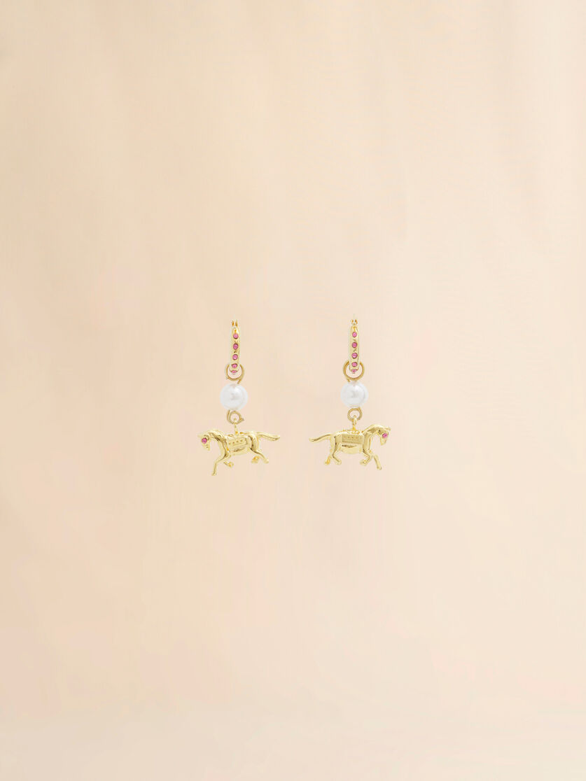 Boucles d'oreilles dorées avec breloque cheval, Image 3