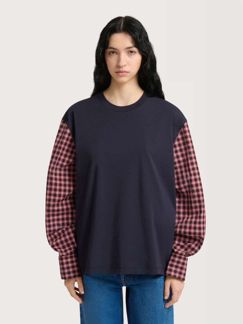 Deep blue cotton T-shirt with checked shirt sleeves, Image 2