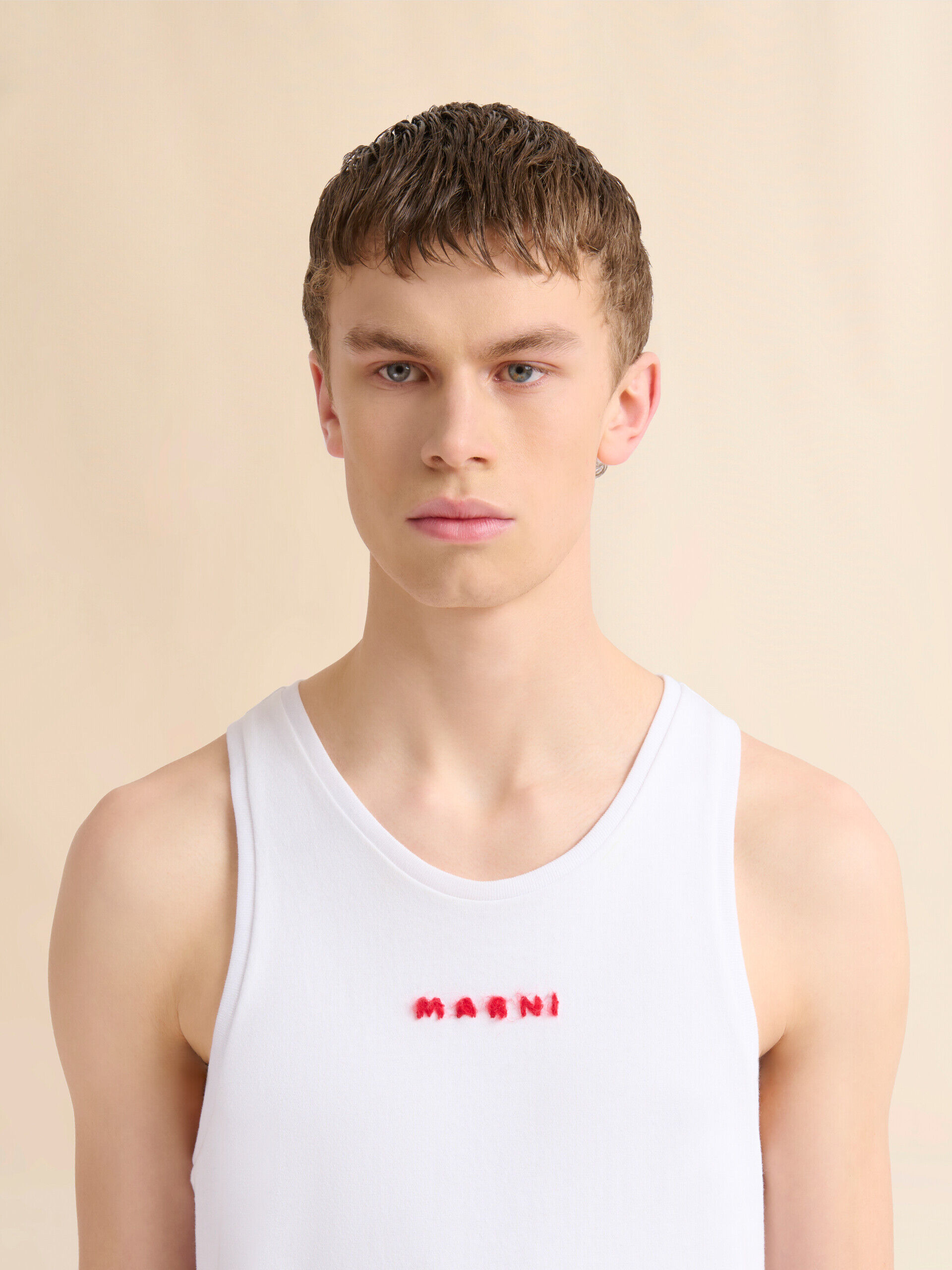 ブラック コットン製タンクトップ、モヘア刺繍入り | Marni