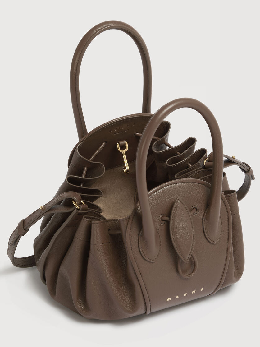 Kleine Tasche Tulipea aus hellbraunem Leder, Image 4
