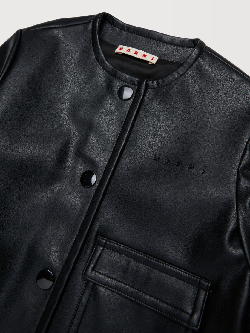 Black coated fabric jacket with pocket, Image 3