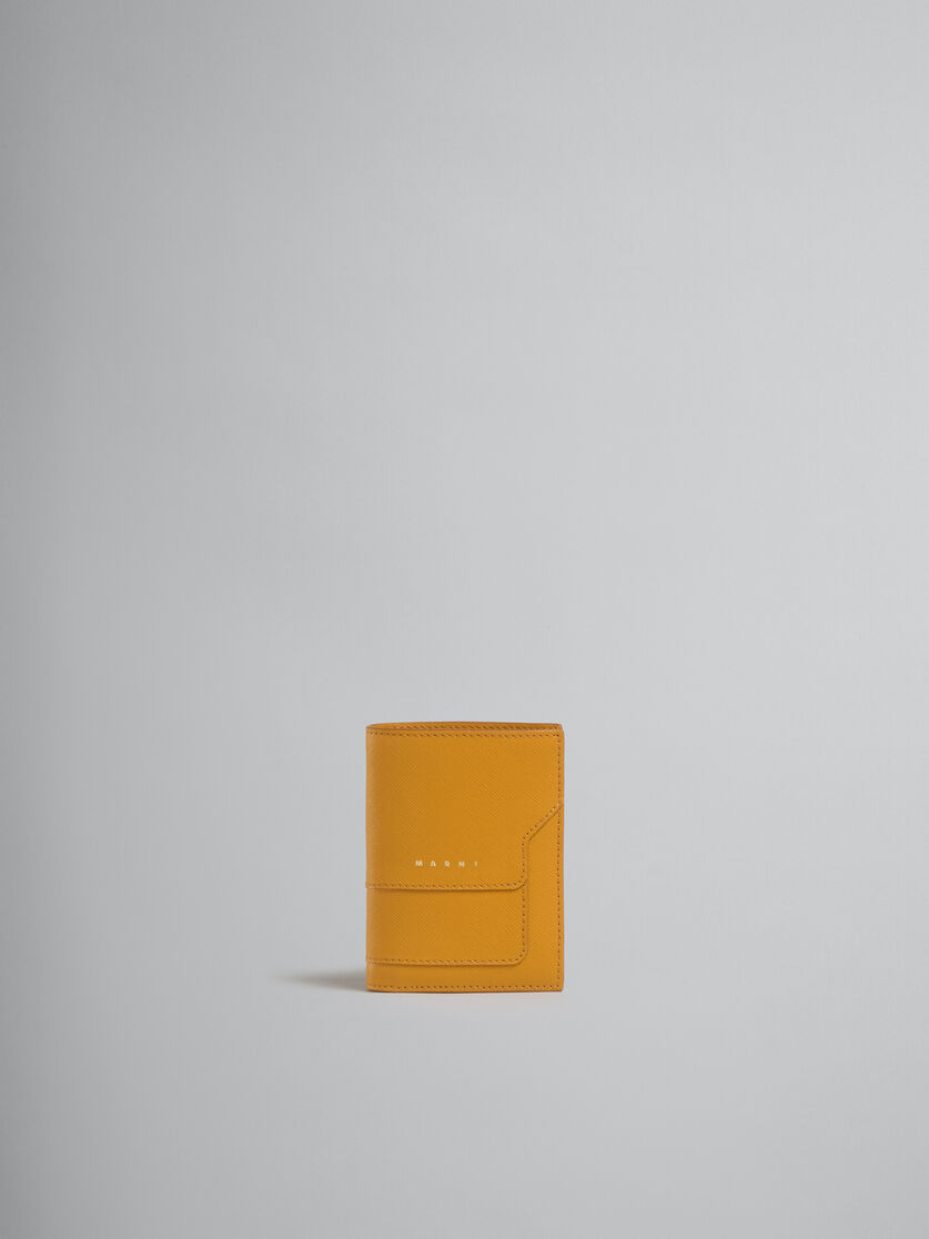 Men's bifold leather wallet with flap, saffiano orange