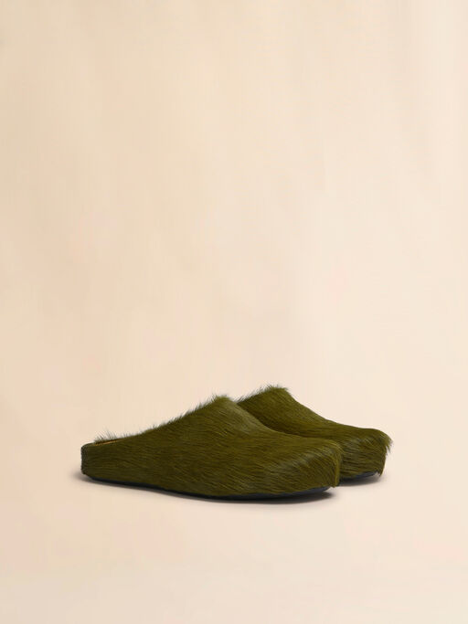 Deep green long hair calfskin Fussbett sabot - Clogs