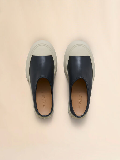 Black leather Pablo sabot - Sneakers