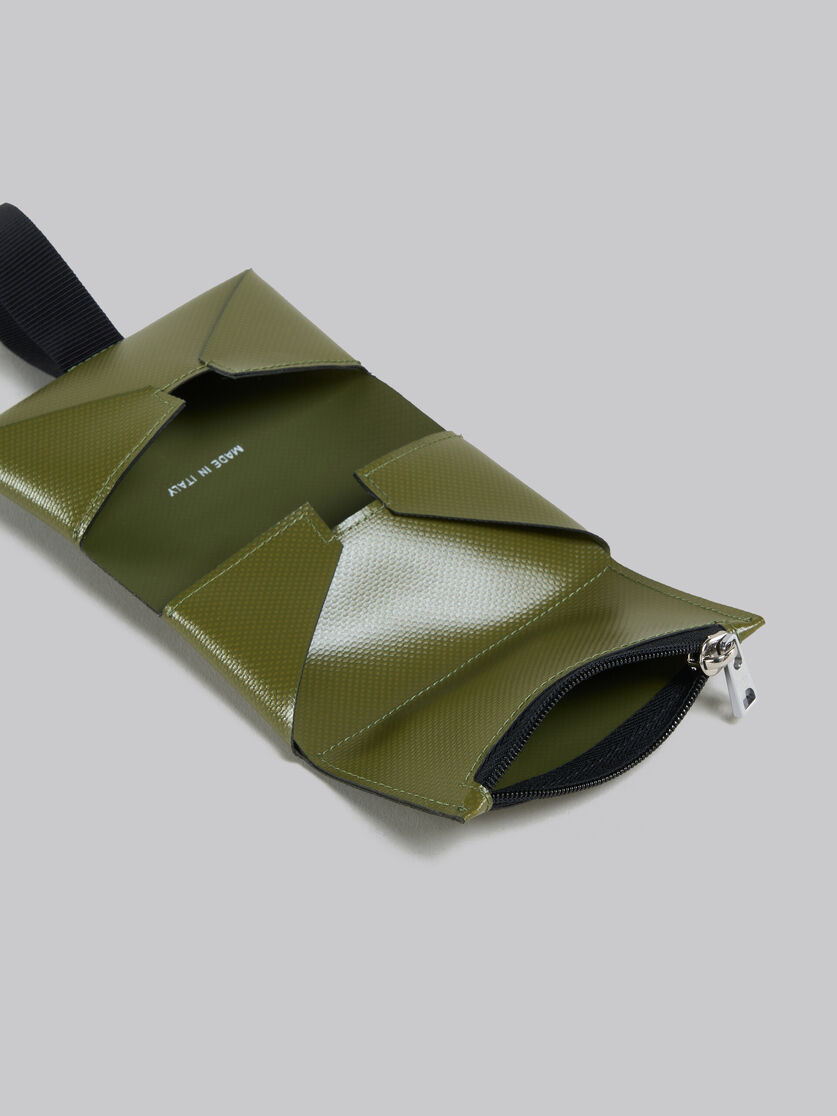 Portafoglio tri-fold nero con cinturino logato - Portafogli - Image 2