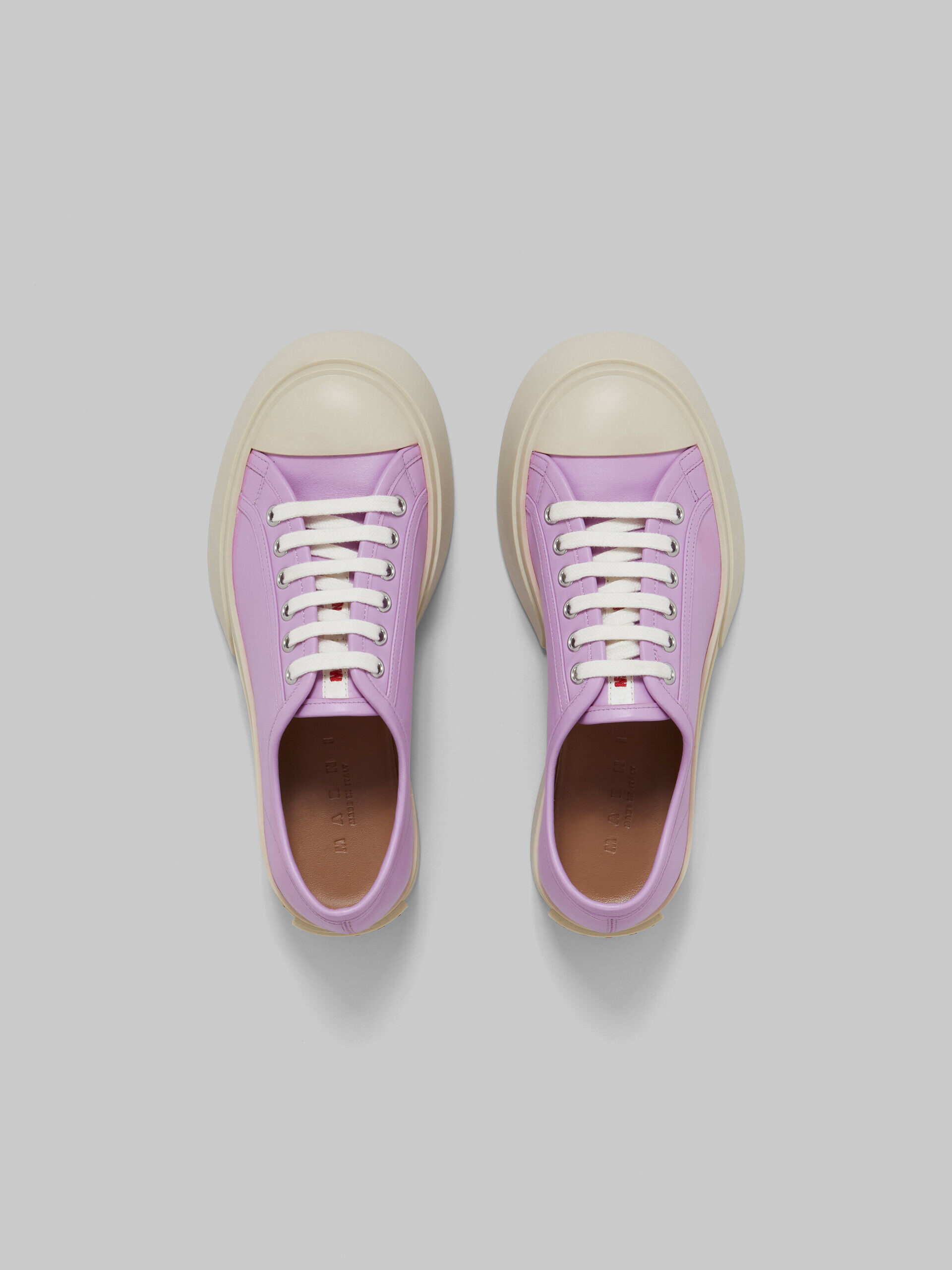 MARNI マル二　ライラック ナッパレザー製 PABLOレースアップスニーカー ホワイト ナッパレザー PABLOレースアップスニーカー | Marni