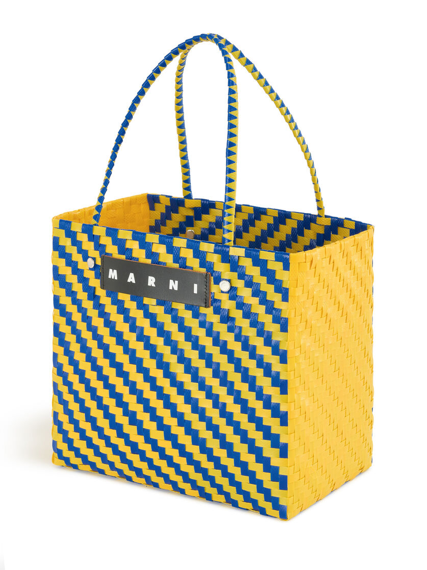 Sac Marni Market Mini Basket bleu et jaune avec motif en zigzag - Sacs cabas - Image 4