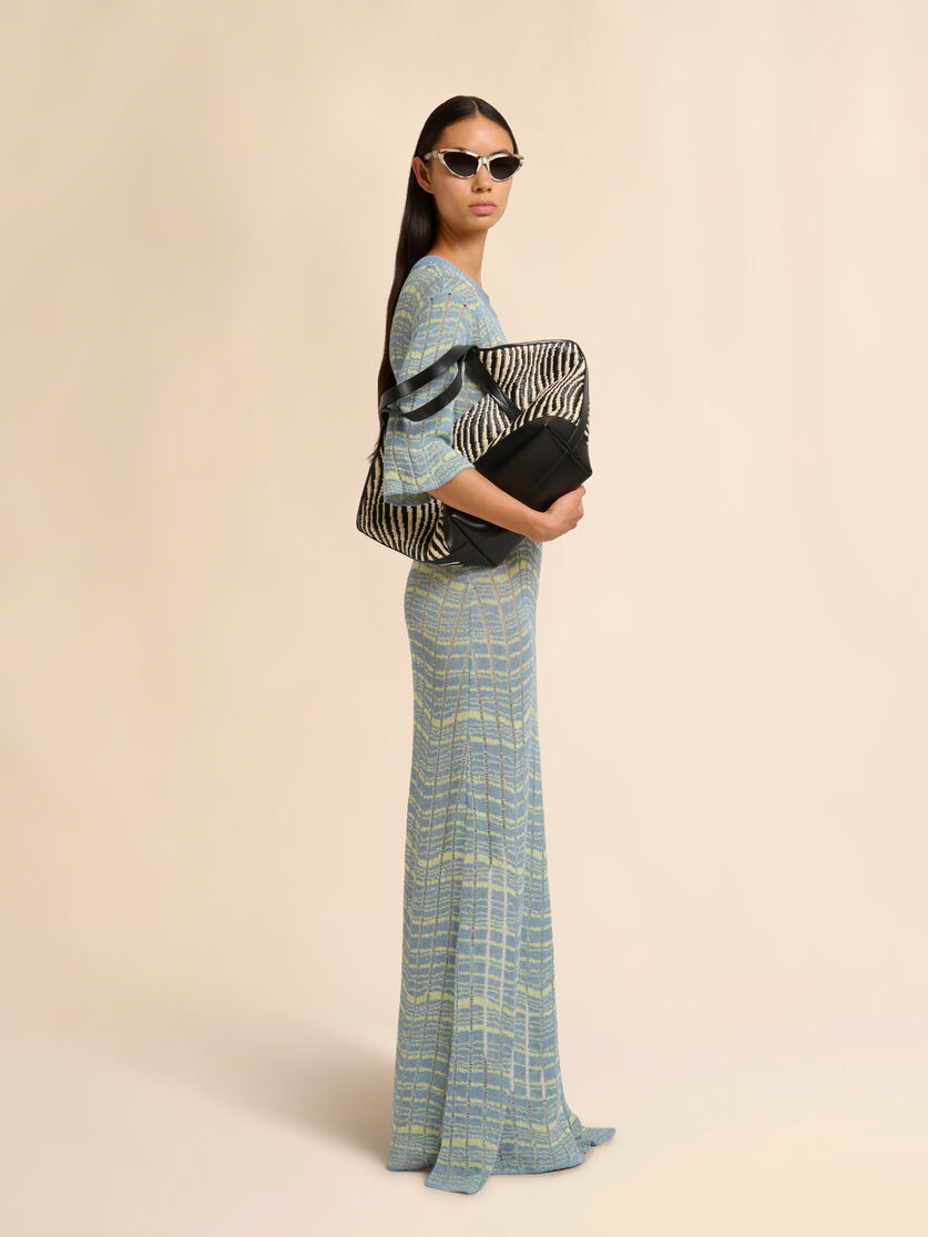 Blue ribbed linen dress with wavy pattern, Image 6