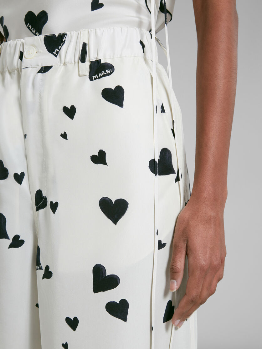 White silk pyjama trousers with Bunch of Hearts print - Pants - Image 4