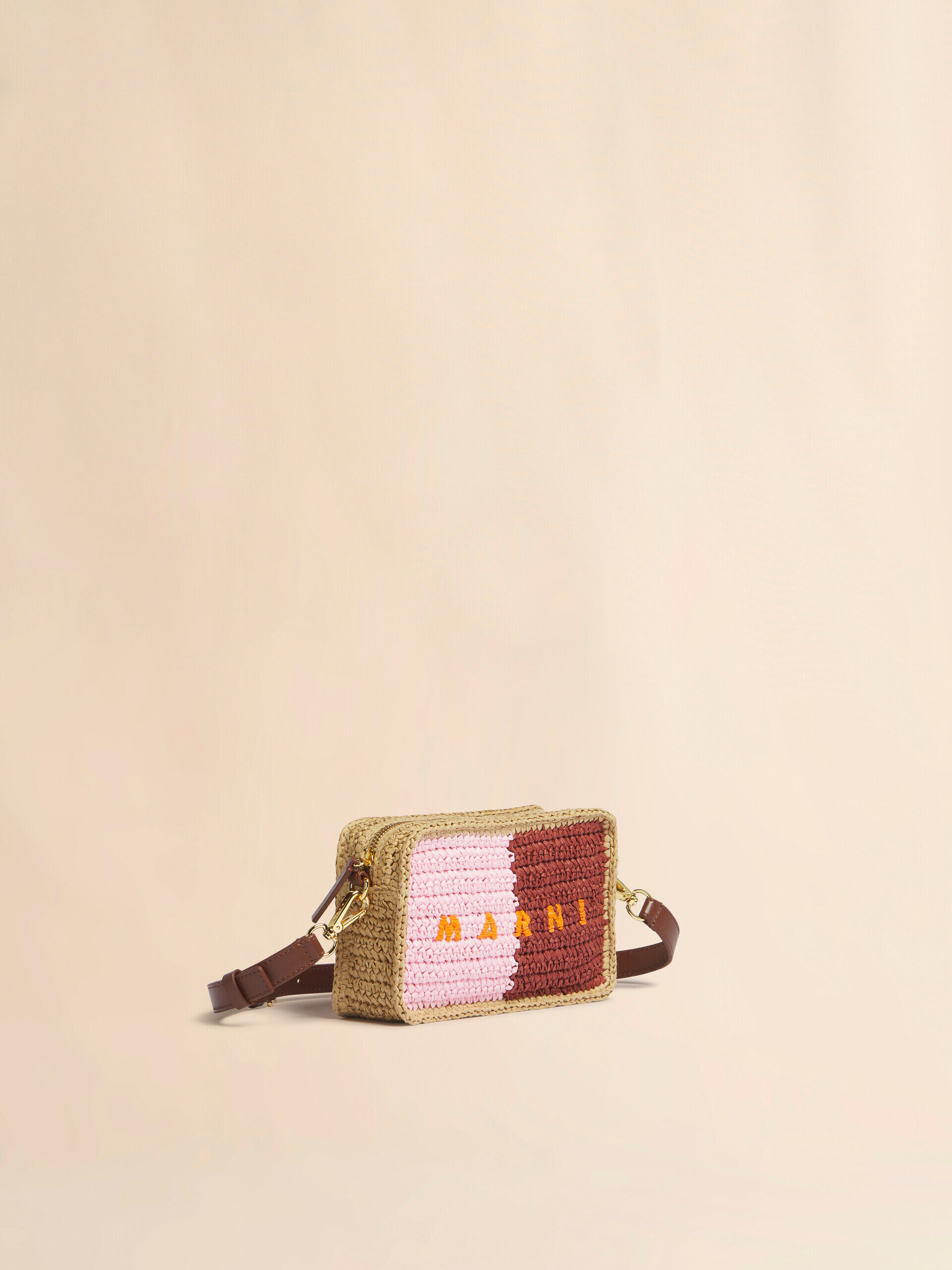 Pink and burgundy paper raffia Seaside camera bag | Marni Pink and burgundy paper raffia Seaside camera bag | Marni