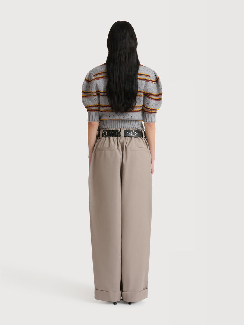 Grey canvas trousers with pleats, Image 4