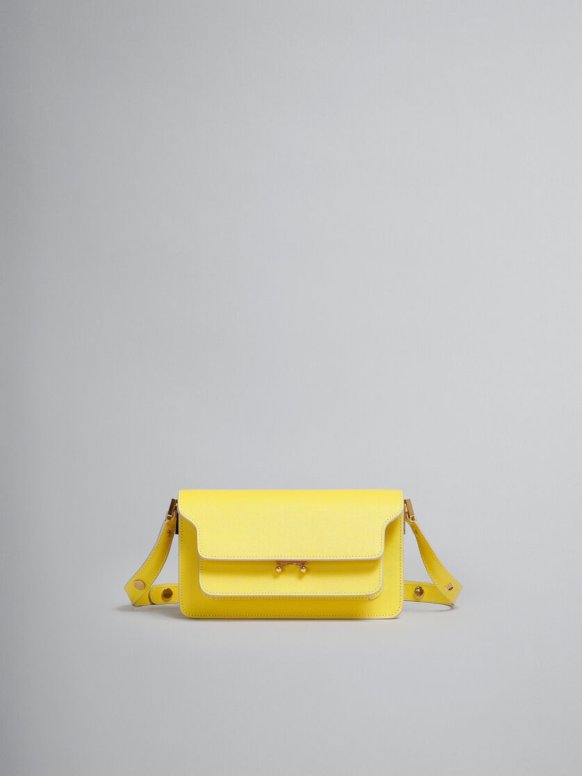 Trunk Bag E/W in pelle saffiano bianca - Borse a spalla - Image 1