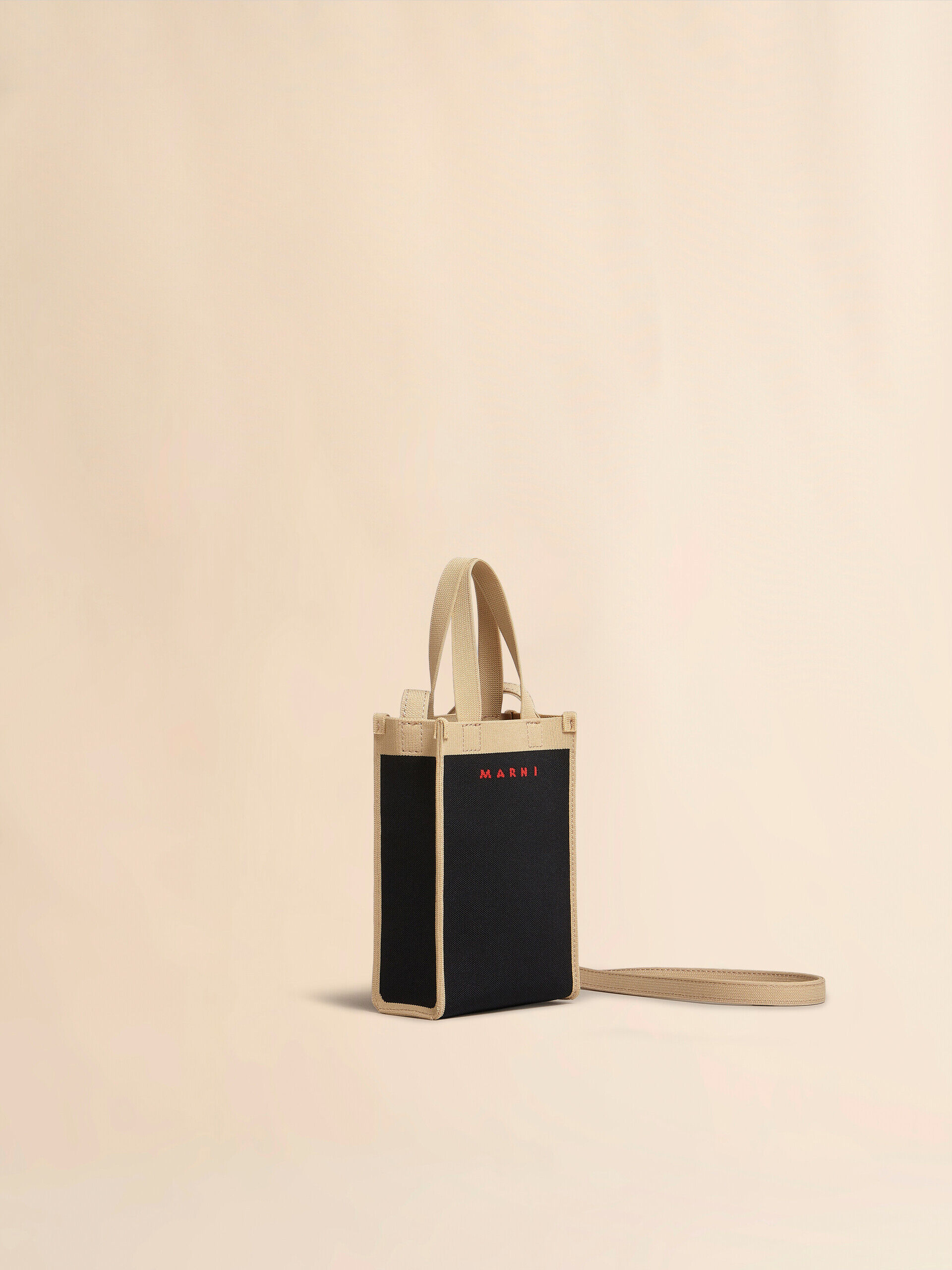 ★美品★ MARNI マルニ　ジュルタバッグ MARNI マルニ バッグ ジュルタバッグ ラージ FLOWER CAFE