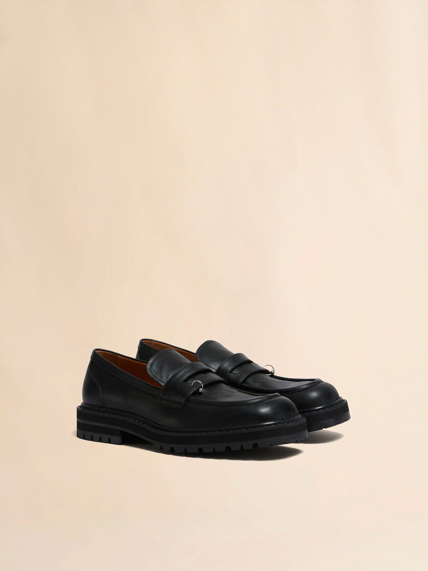 Markante, schwarze Loafer Piercing 2.0 aus Leder | Marni