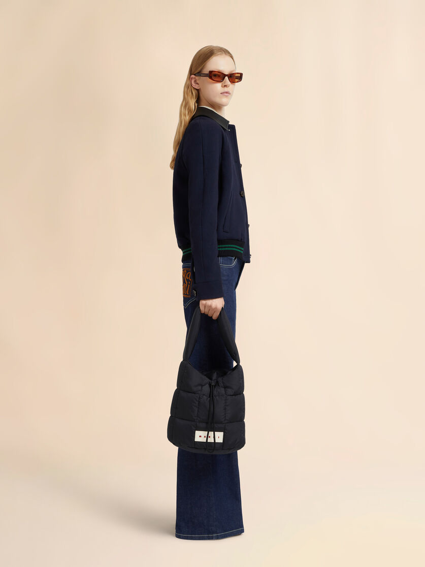 ブラック Puff バケットバッグ, Image 2