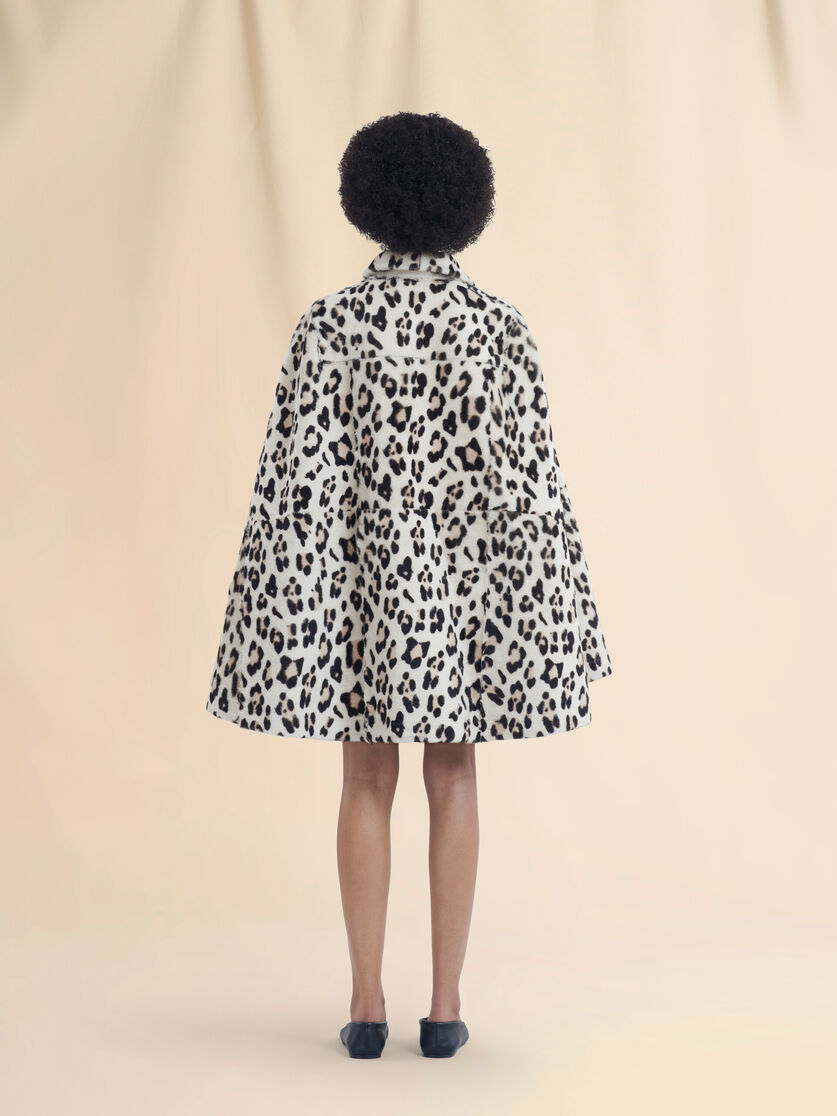 Shorn shearling cape with animalier print - Jackets - Image 3