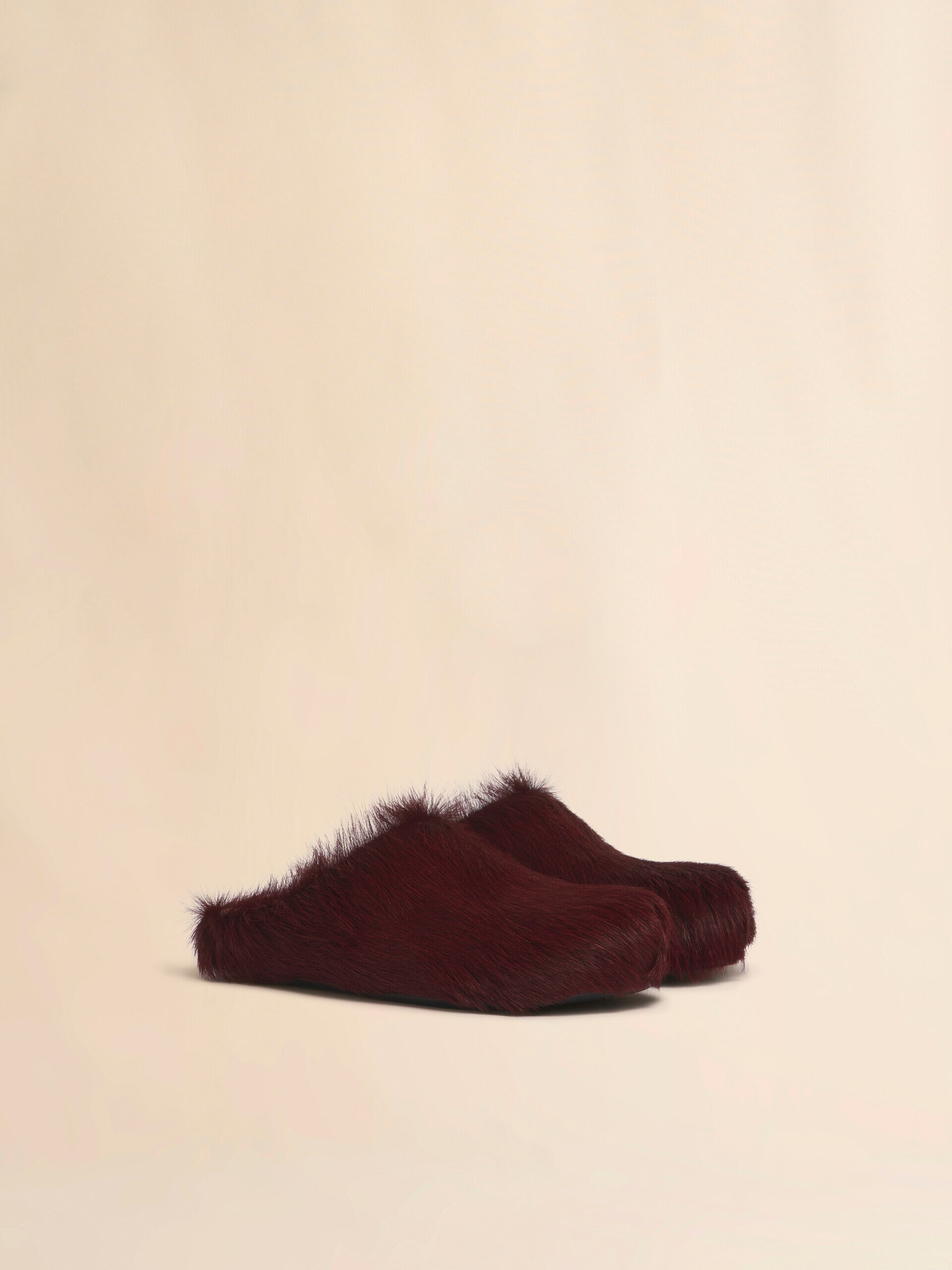 Red long hair calfskin Fussbett sabot | Marni