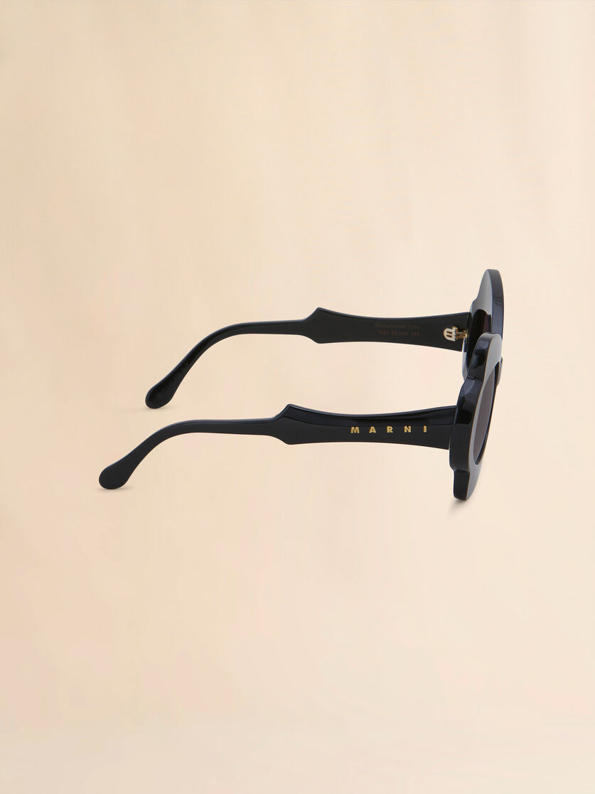 Black Monumental Gate Sunglasses - Optical - Image 4
