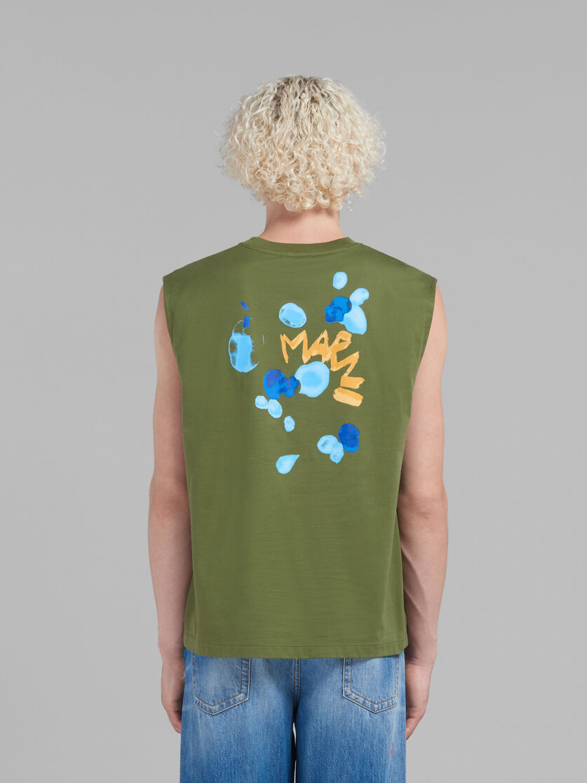 T-shirt smanicata in cotone biologico verde con stampa Marni Dripping. - T-shirt - Image 3