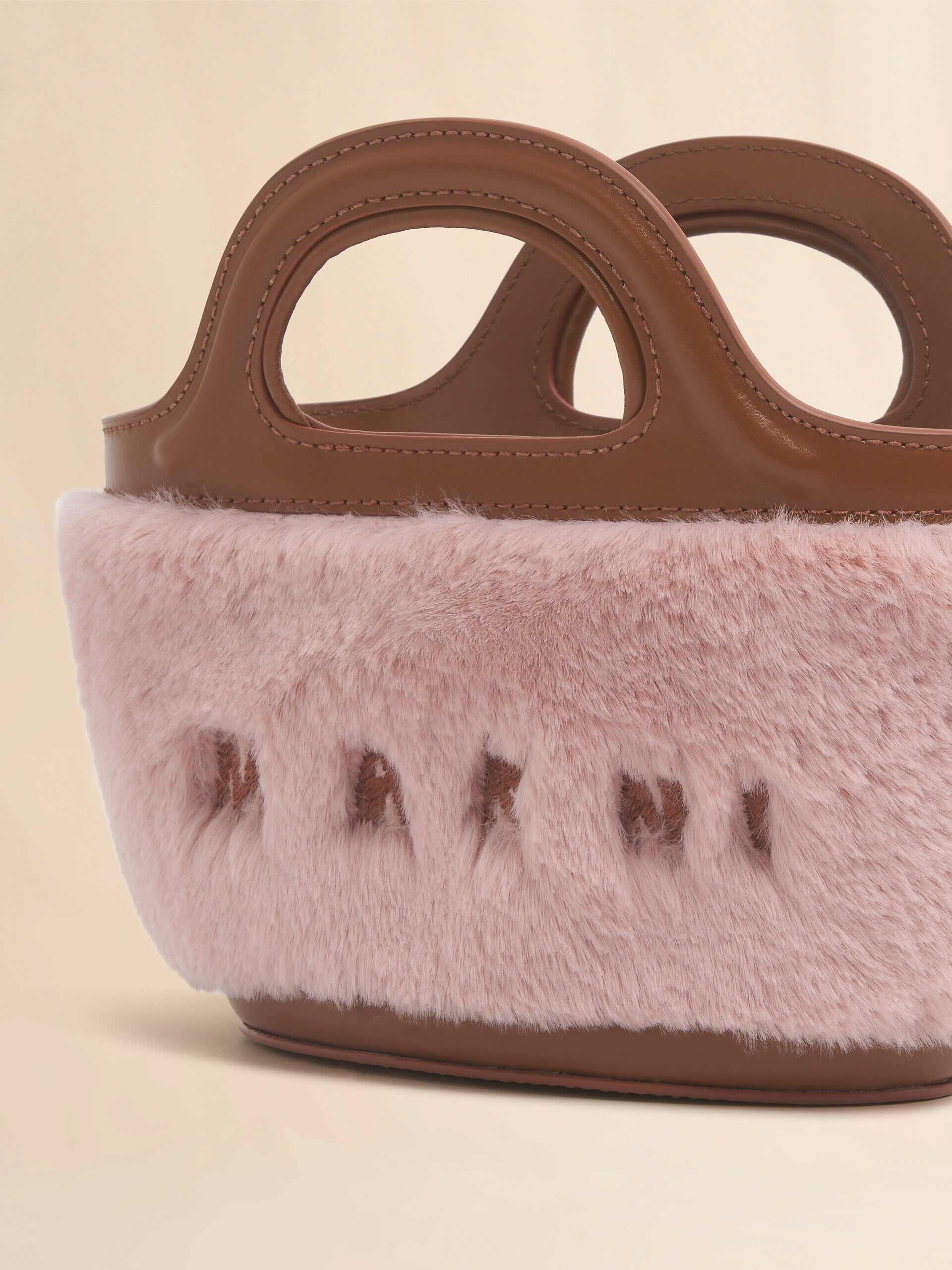 MARNIファー MARNI FB WEDGE CRISSCROSS - Altamira