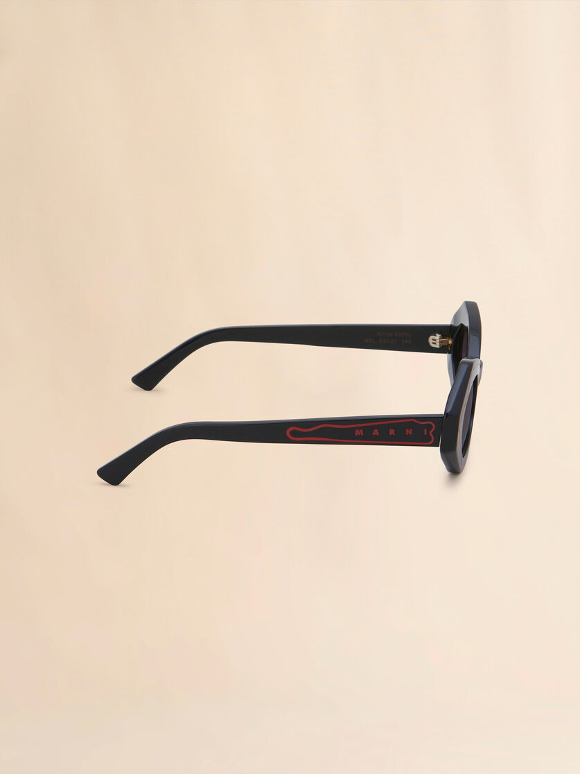 Black Unlahand Sunglasses - Optical - Image 4