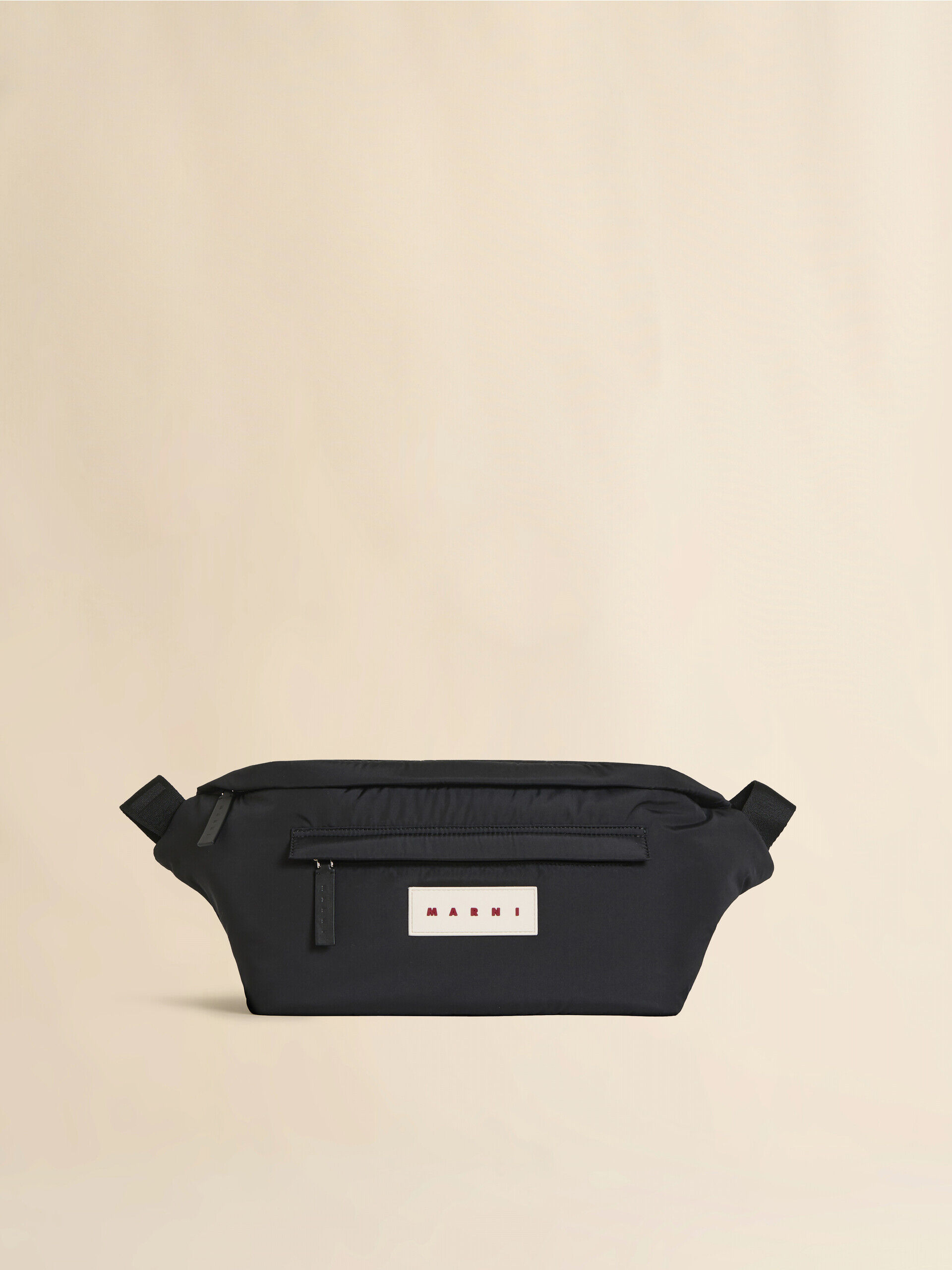 ブラックPuff ボディバッグ | Marni