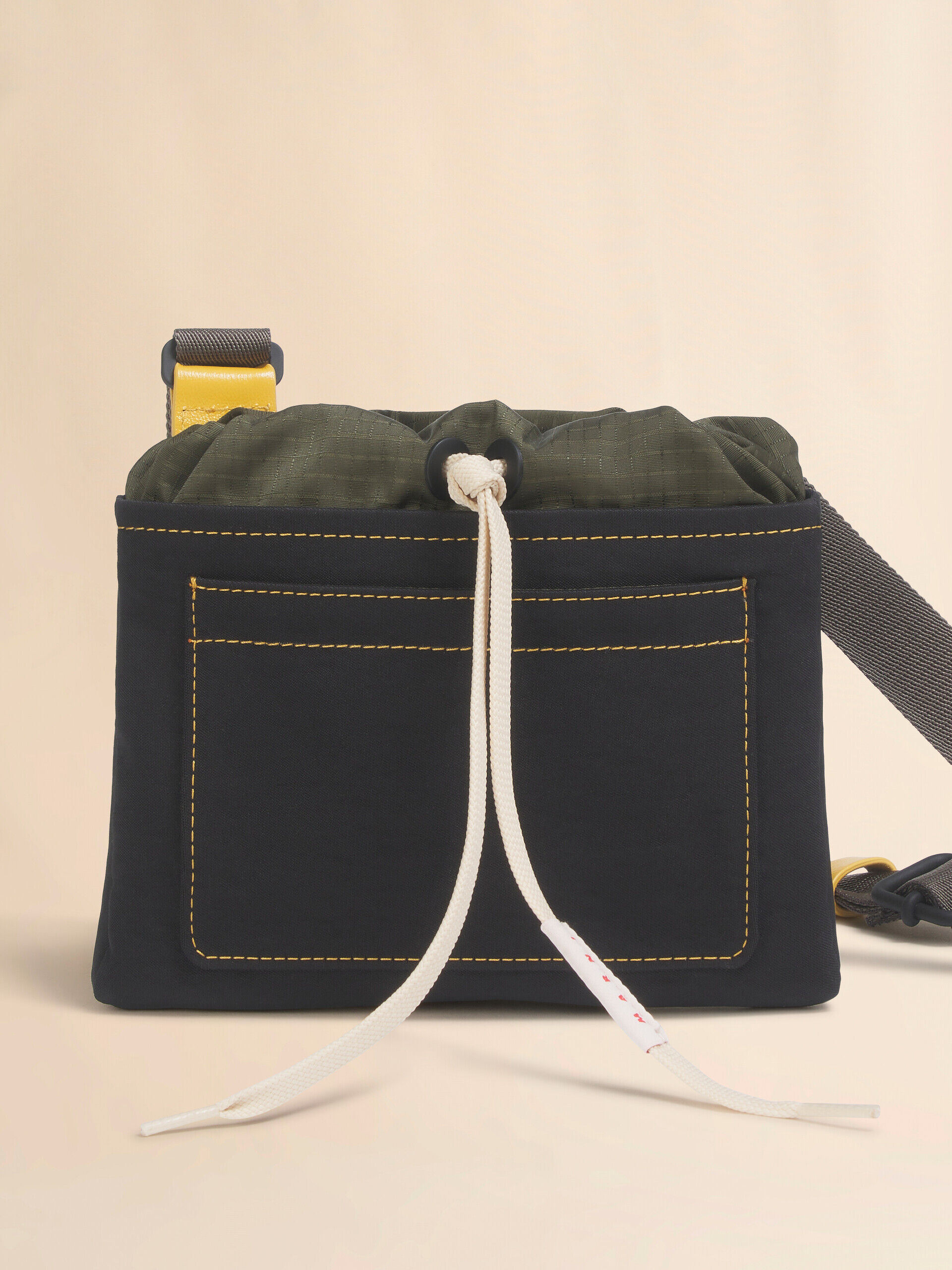 MARNI マルニ レザー ウォレットショルダー 新着レザー小物 | Marni