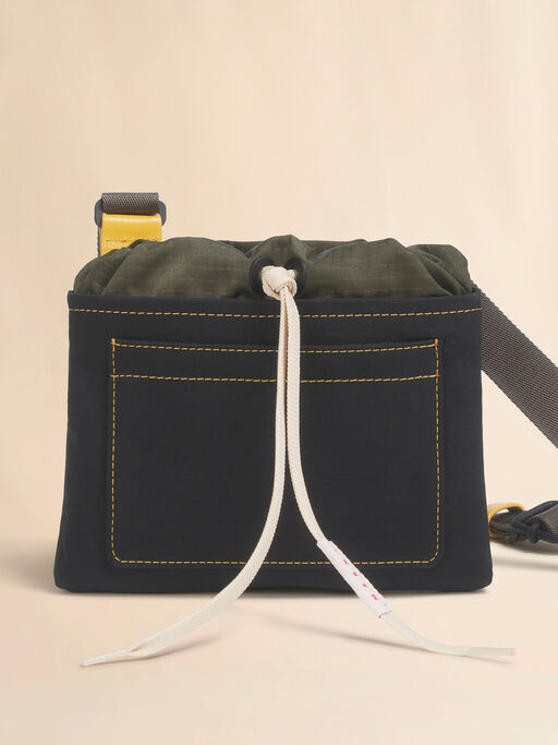 ブラック ユーティリティファブリック製スマホホルダー - ウォレット＆レザー小物