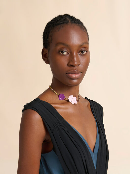 Collier avec fleurs émaillées multicolores et strass - Colliers