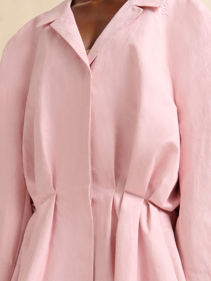 Pink bonded cotton oversized duster coat with floral motif - Coats - Image 5