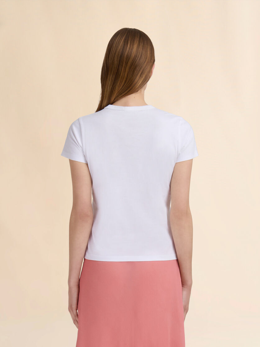 White organic cotton T-shirt with embroidered camellia - T-shirts - Image 3