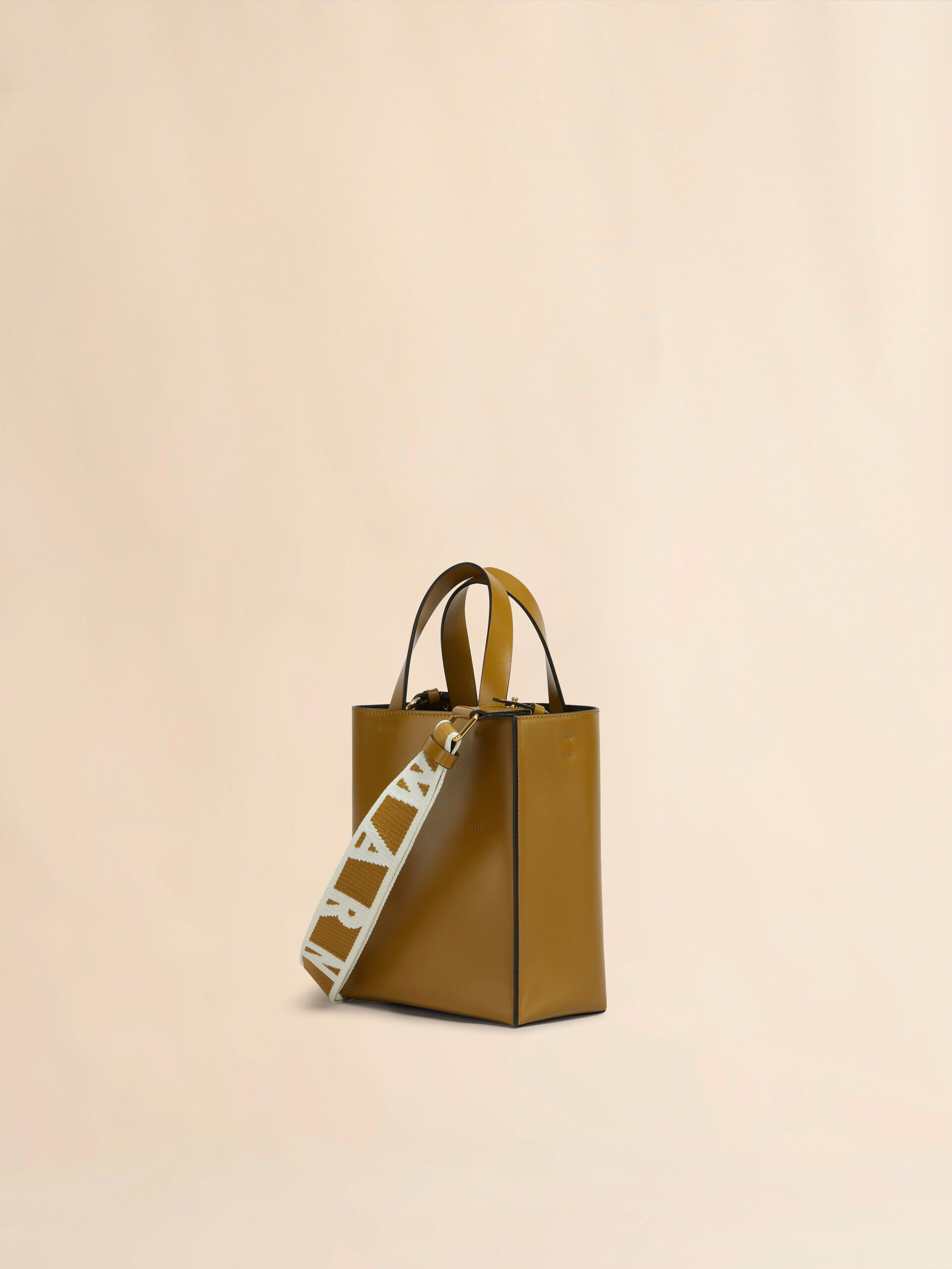 ブラウン レザー製 Museoミニバッグ | Marni