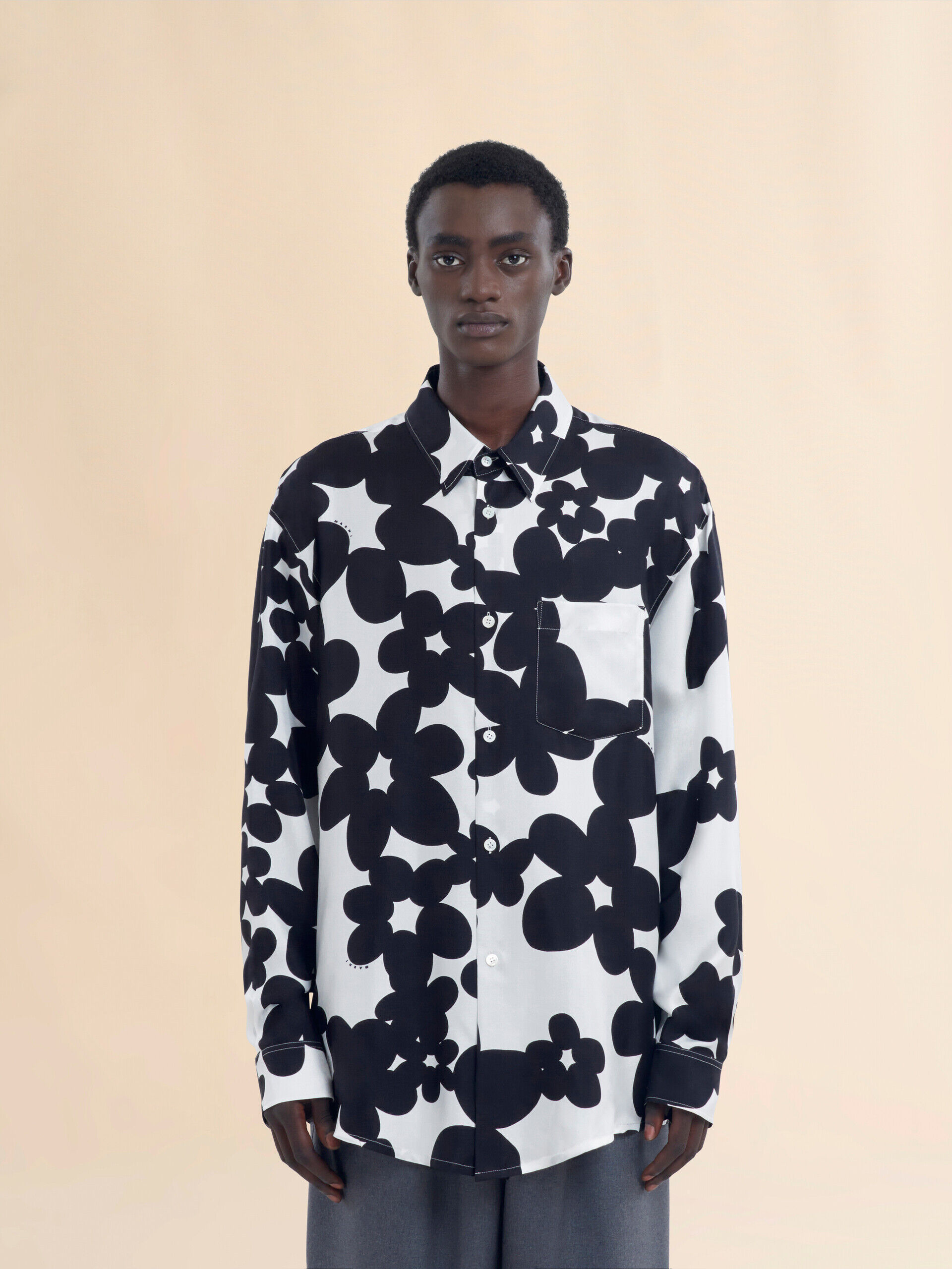 メンズ Tシャツ、フーディー、スウェットシャツ | Marni