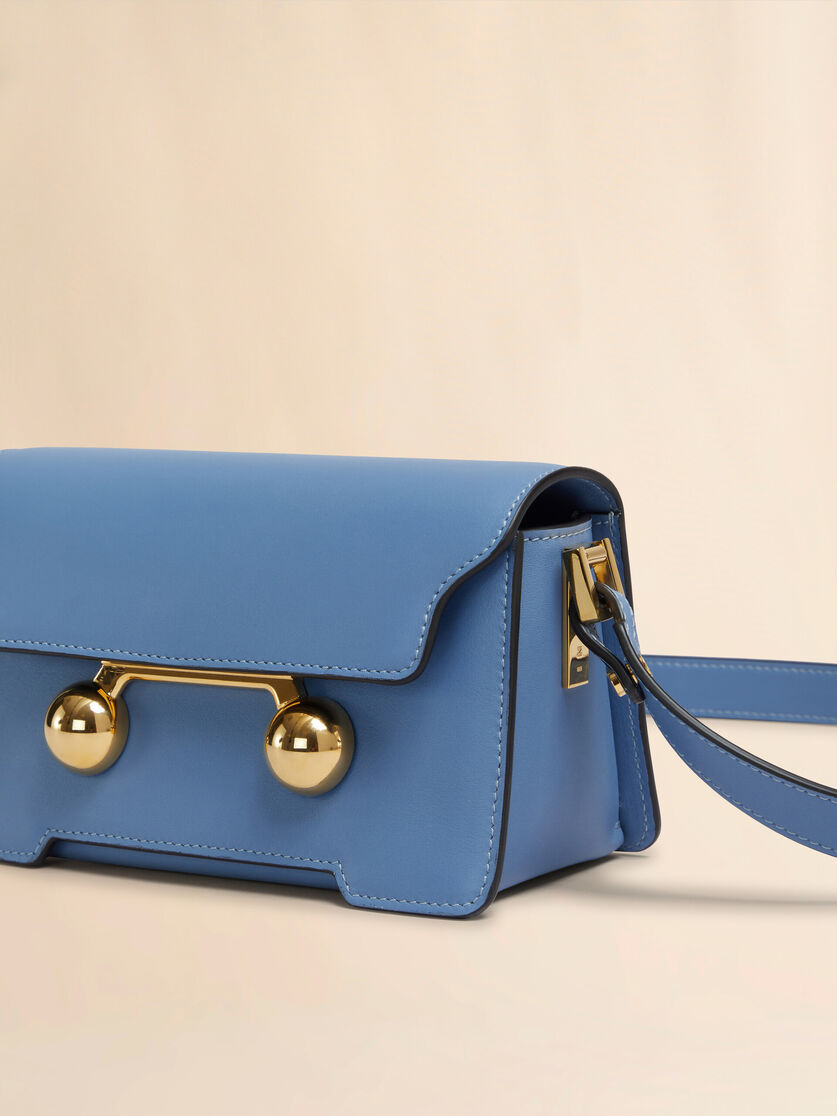 Blue leather Trunkaroo mini shoulder bag - Shoulder Bags - Image 3