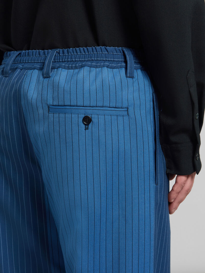 Pantaloni sportivi in lana gessata blu dégradé - Pantaloni - Image 4