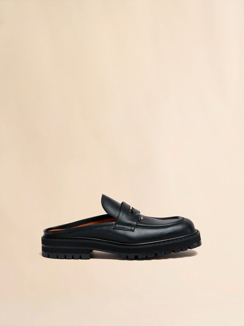 ブラック レザー製 Piercing 2.0 チャンキー サボローフファー | Marni