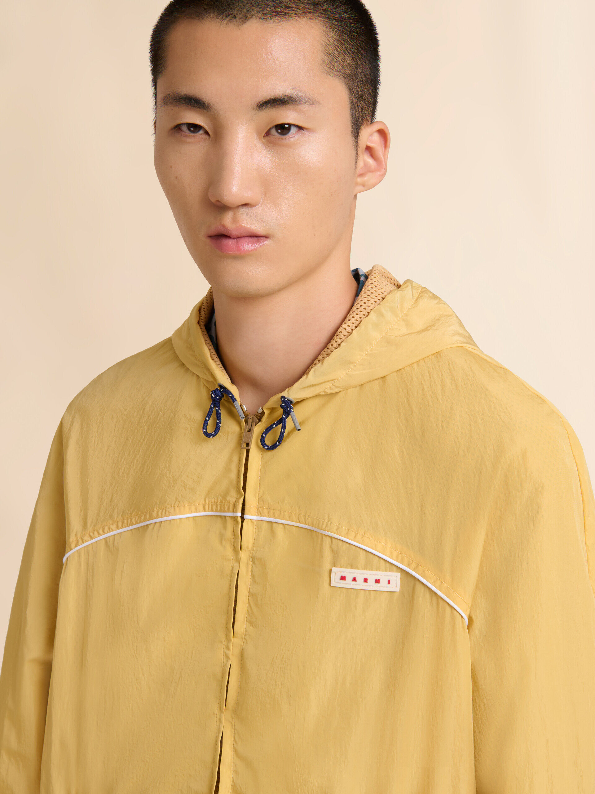 イエロー ガミーMarniパッチ付き シワ加工ナイロンジャケット | Marni