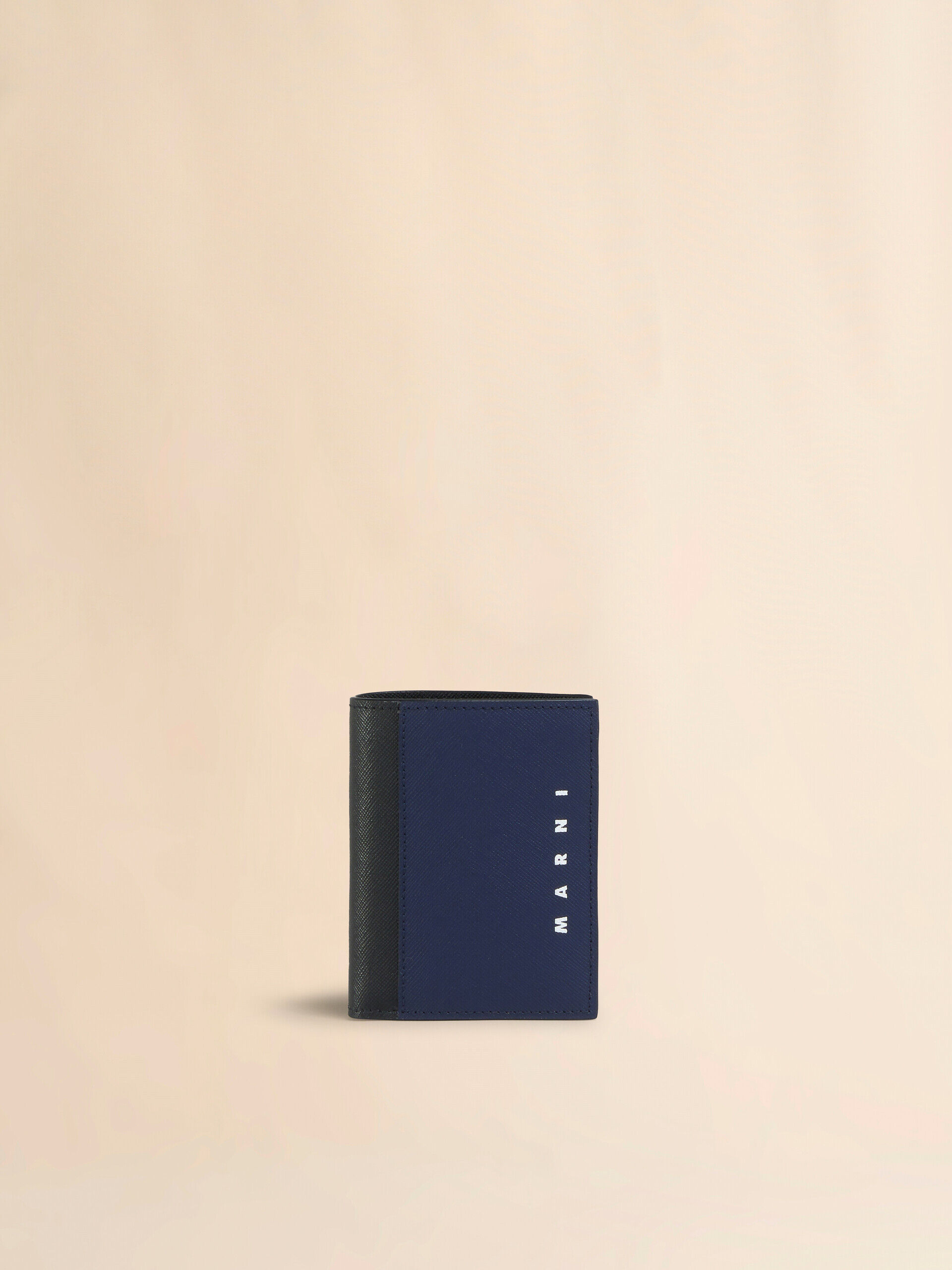 MARNI 二つ折り財布 ブラック/グリーン　ケース　タグ有 マルニ 財布 MARNI 二つ折り財布 ブラック コンパクト ミニ財布