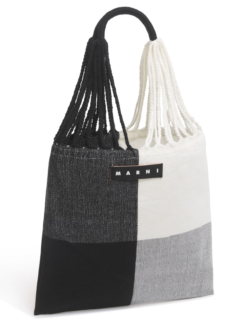 MARNI MARKET ポリエステル ショッピングバッグ ハンモック風ハンドル付き グレー/ターコイズ/レッド - ハンドバッグ - Image 4