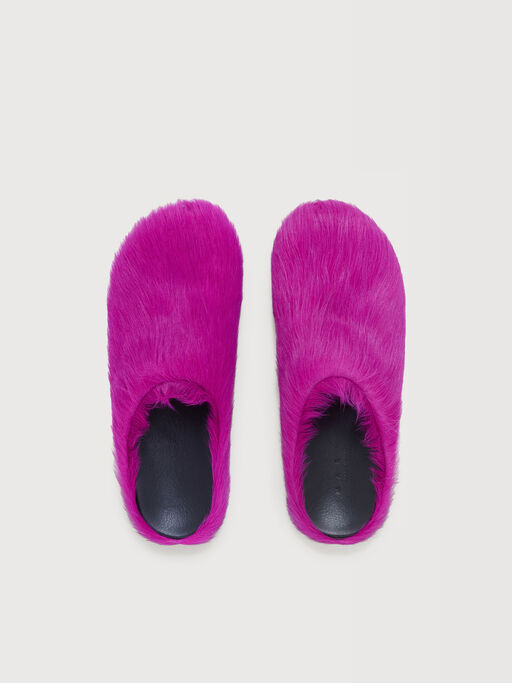 Fussbett sabot in vitello a pelo lungo fucsia - Sandali